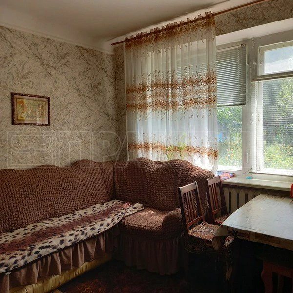 Продажа квартиры. 4 rooms, 106 m². Пирогова вул., Чернигов. 
