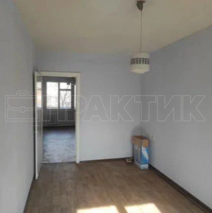 Продаж квартири 2 кімнати, 45 m². Захисників України вул. 3 А, Чернігів. 