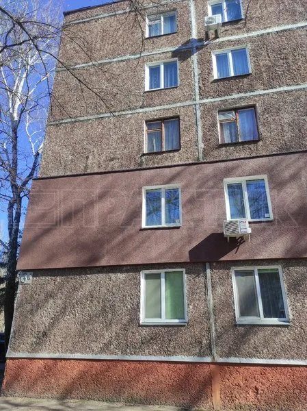 Продаж квартири 2 кімнати, 45 m². Захисників України вул. 3 А, Чернігів. 