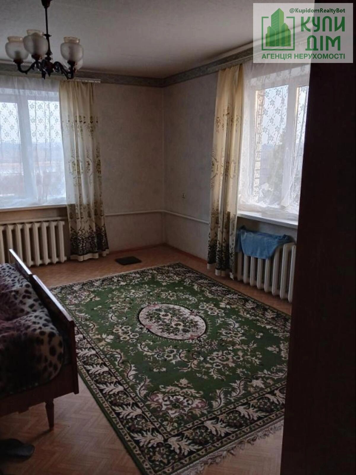 House for sale 280 m², 3 floors. Фортечний (кіровський), Kropyvnytskyy. 