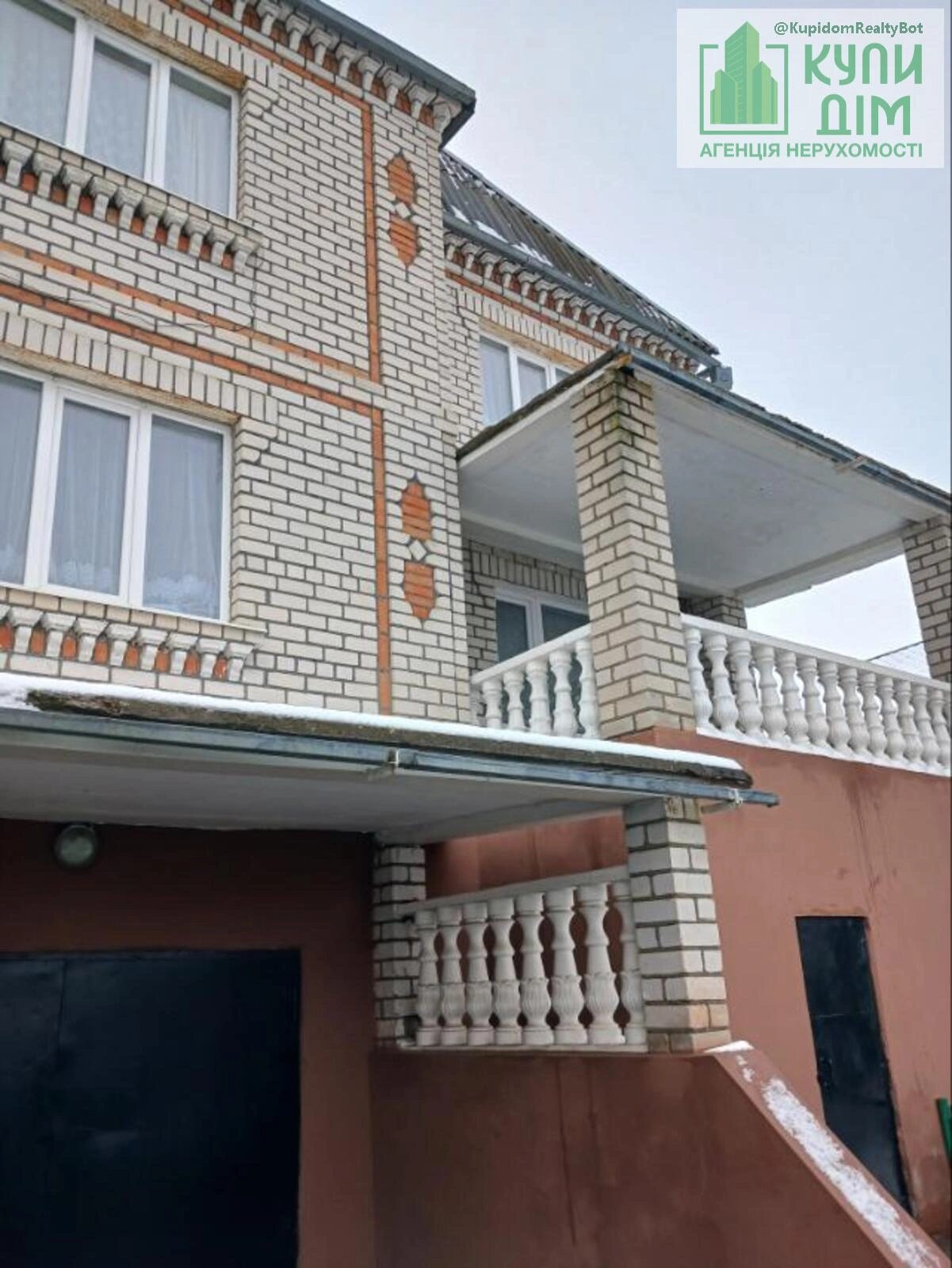 House for sale 280 m², 3 floors. Фортечний (кіровський), Kropyvnytskyy. 