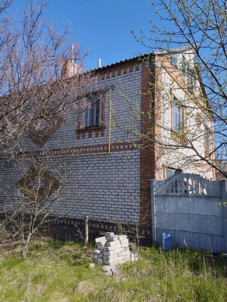 House for sale. 60 m², 2 floors. Peredmistya, Kropyvnytskyy. 