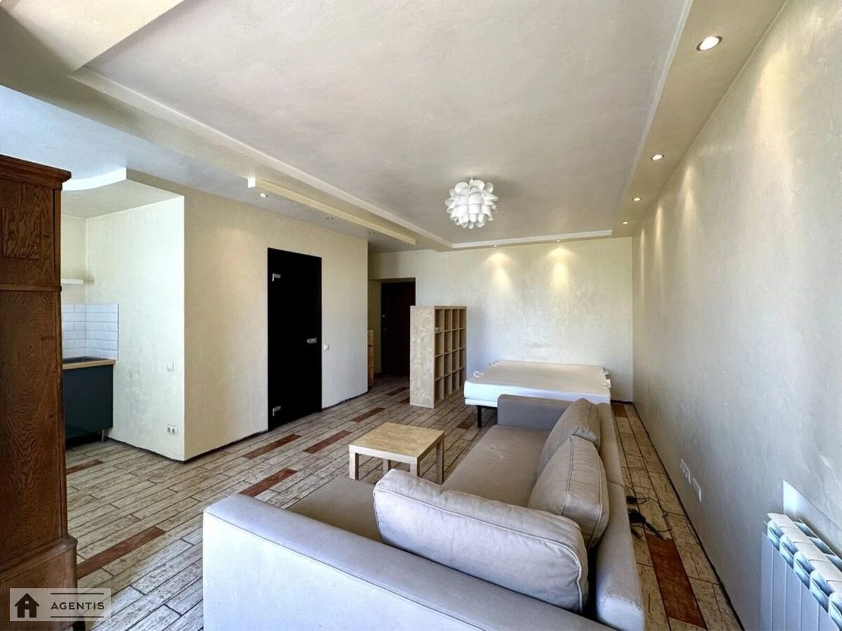 Apartment for rent. 1 room, 34 m², 5th floor/9 floors. 36, Lesi Ukrayinky 36, Kyiv. 