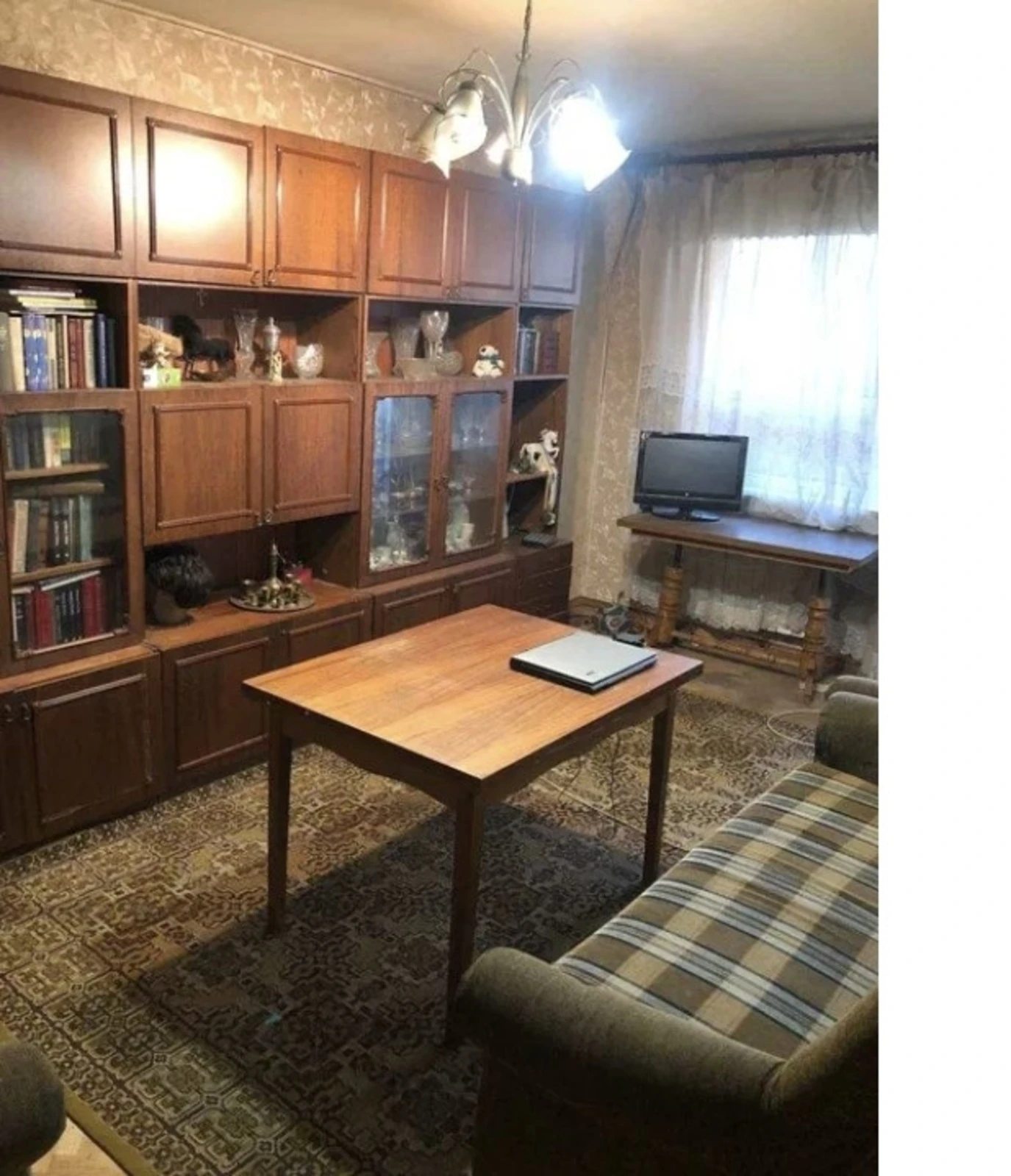 Продаж квартири. 3 rooms, 72 m², 8th floor/16 floors. 22, Лятошинського 22, Київ. 