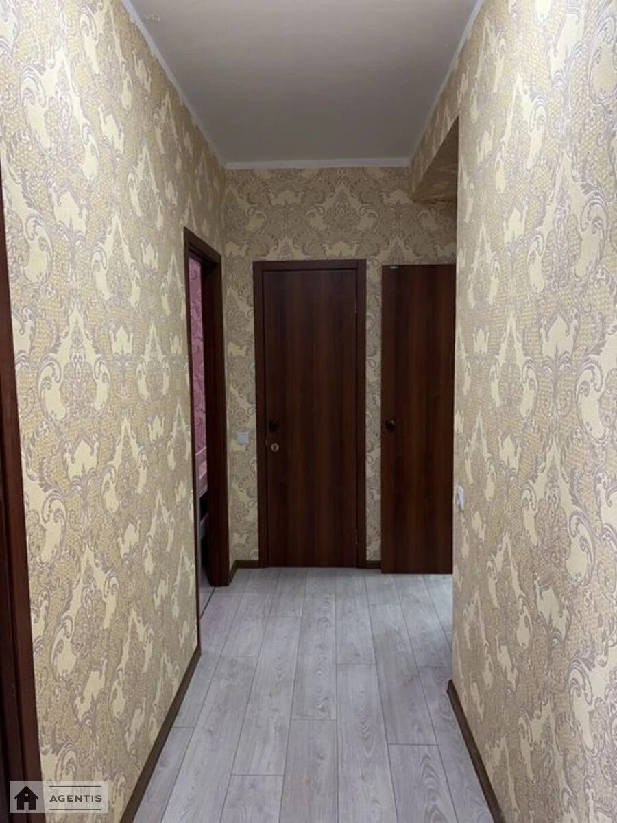 Apartment for rent. 2 rooms, 60 m², 4th floor/11 floors. 8, Chubynskoho vul., Sofiyivska Borshchahivka. 