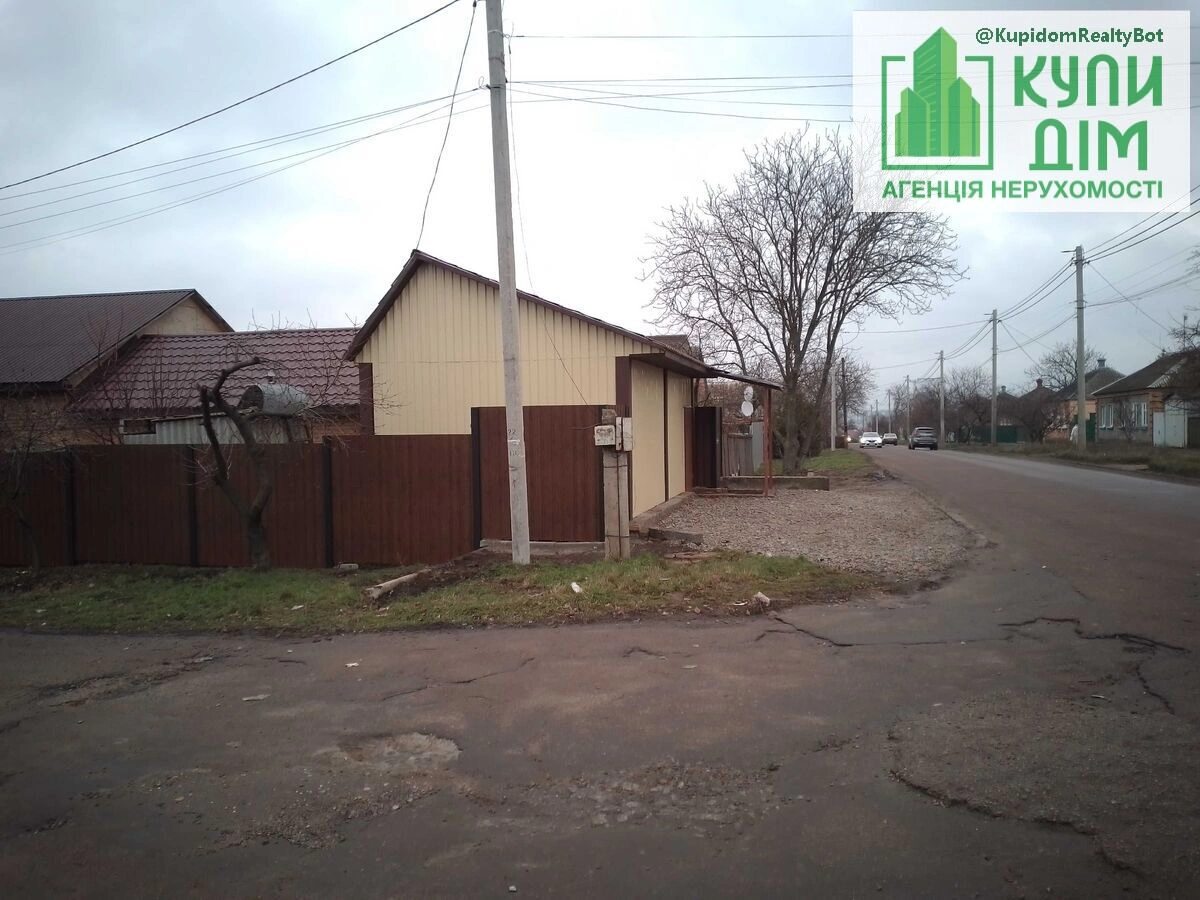 Продаж будинку 65 m², 1 пов.. Фортечний (кіровський), Кропивницький. 