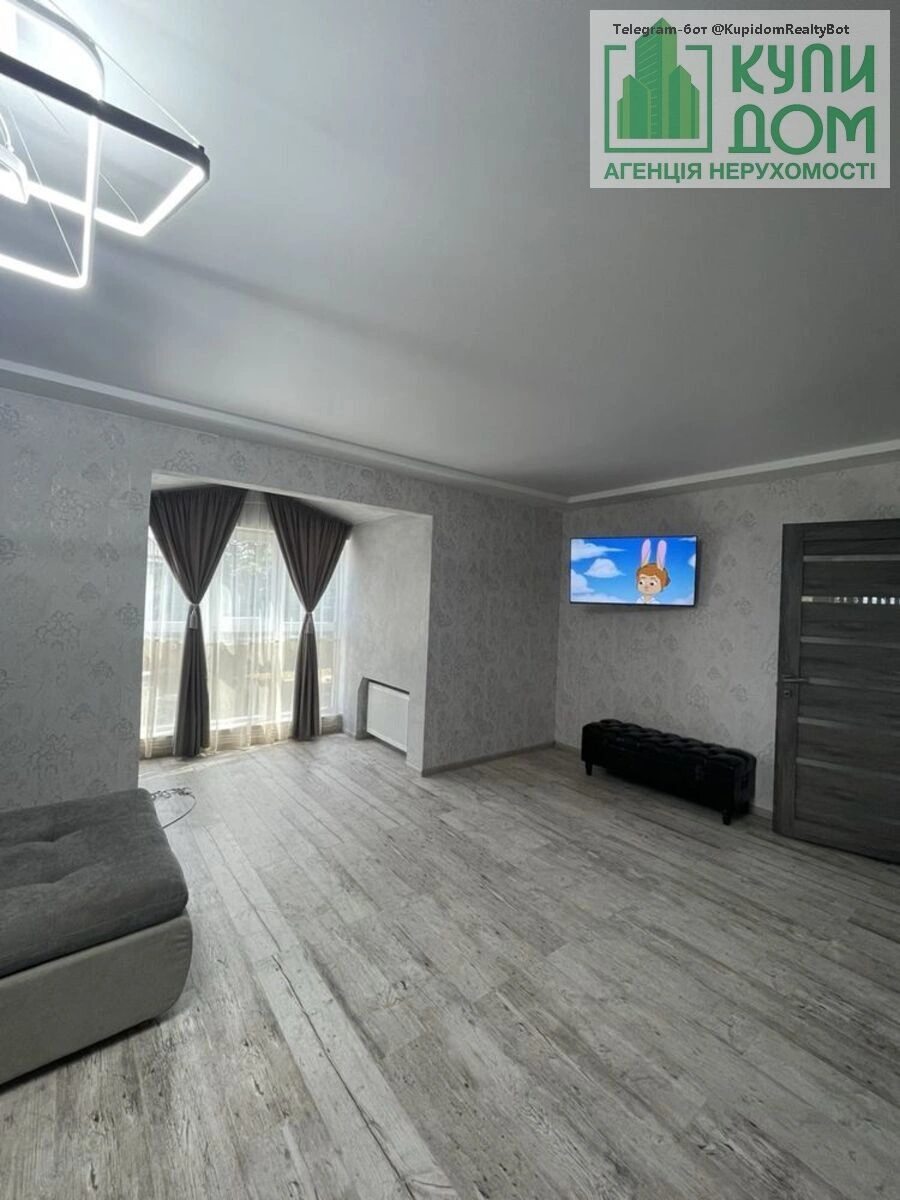 Продаж будинку 170 m², 2 поверхи. 77, Київська вул., Кропивницький. 