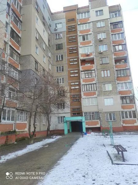 Apartments for sale 1 room, 375 m². Nezalezhnosti vul. 76, Chernihiv. 