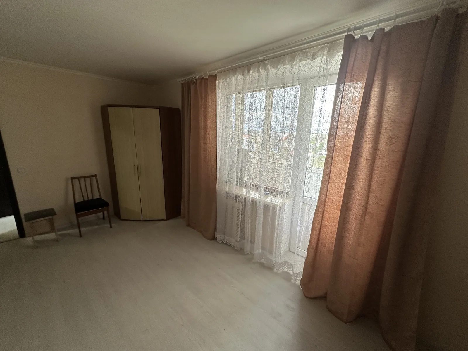 Apartment for rent. 2 rooms, 45 m², 6th floor/9 floors. Peremohy Maydan , Ternopil. 