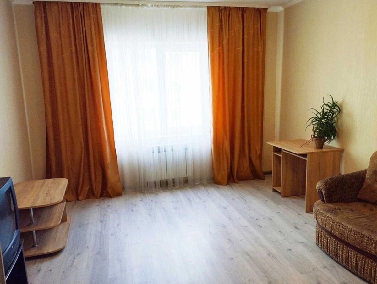 Apartments for sale. 1 room, 51 m², 6th floor/10 floors. 30, Molodizhna , Vyshneve. 