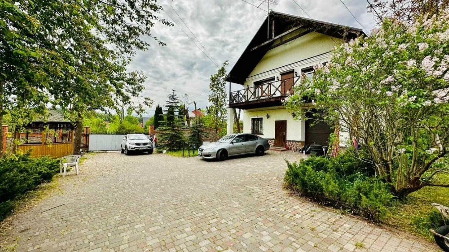 House for sale. 5 rooms, 265 m², 4 floors. Velyki Dmytrovychi. 