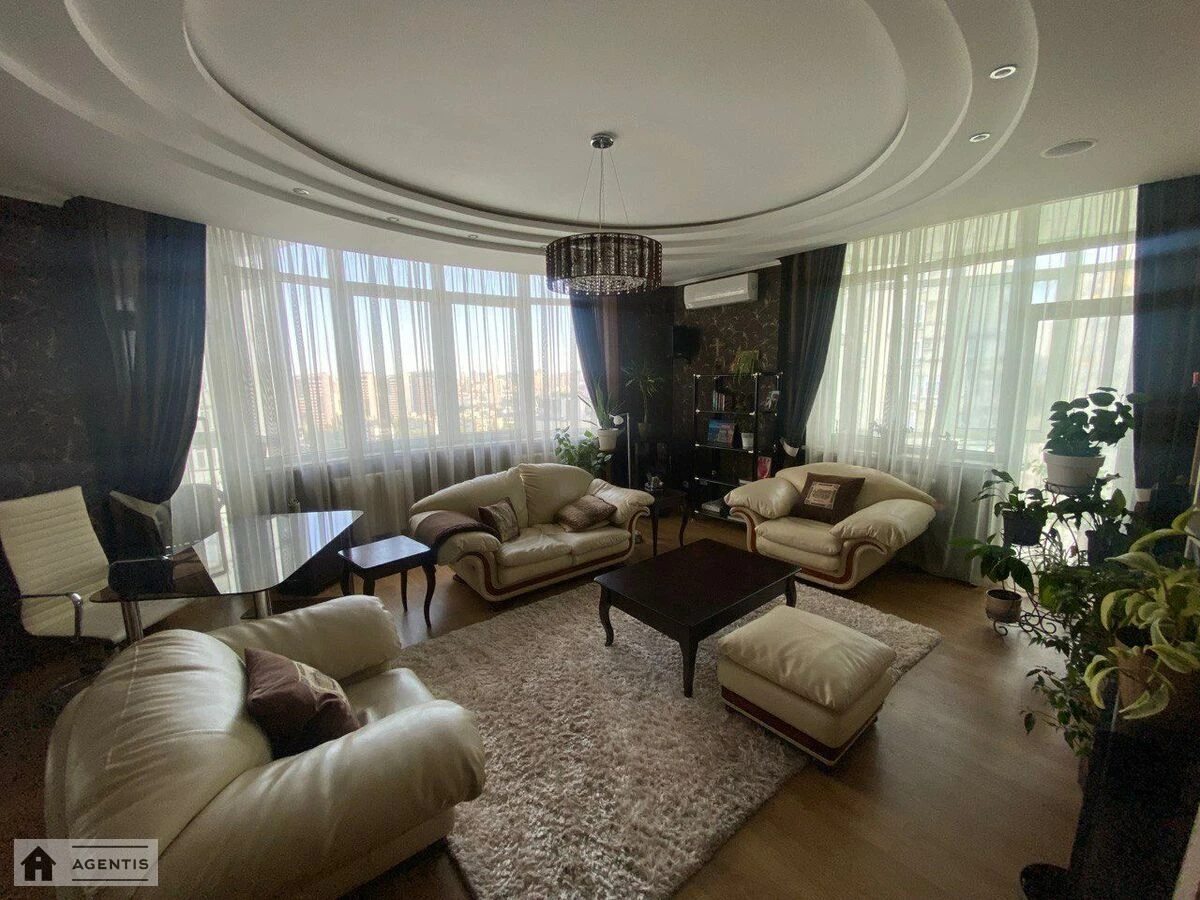 Apartment for rent. 2 rooms, 97 m², 20 floor/25 floors. 2, Henerala Shapovala vul. Mekhanizatoriv, Kyiv. 