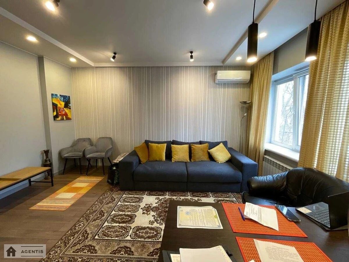 Здам квартиру. 1 room, 63 m², 2nd floor/4 floors. 3, Довнар-Запольського 3, Київ. 