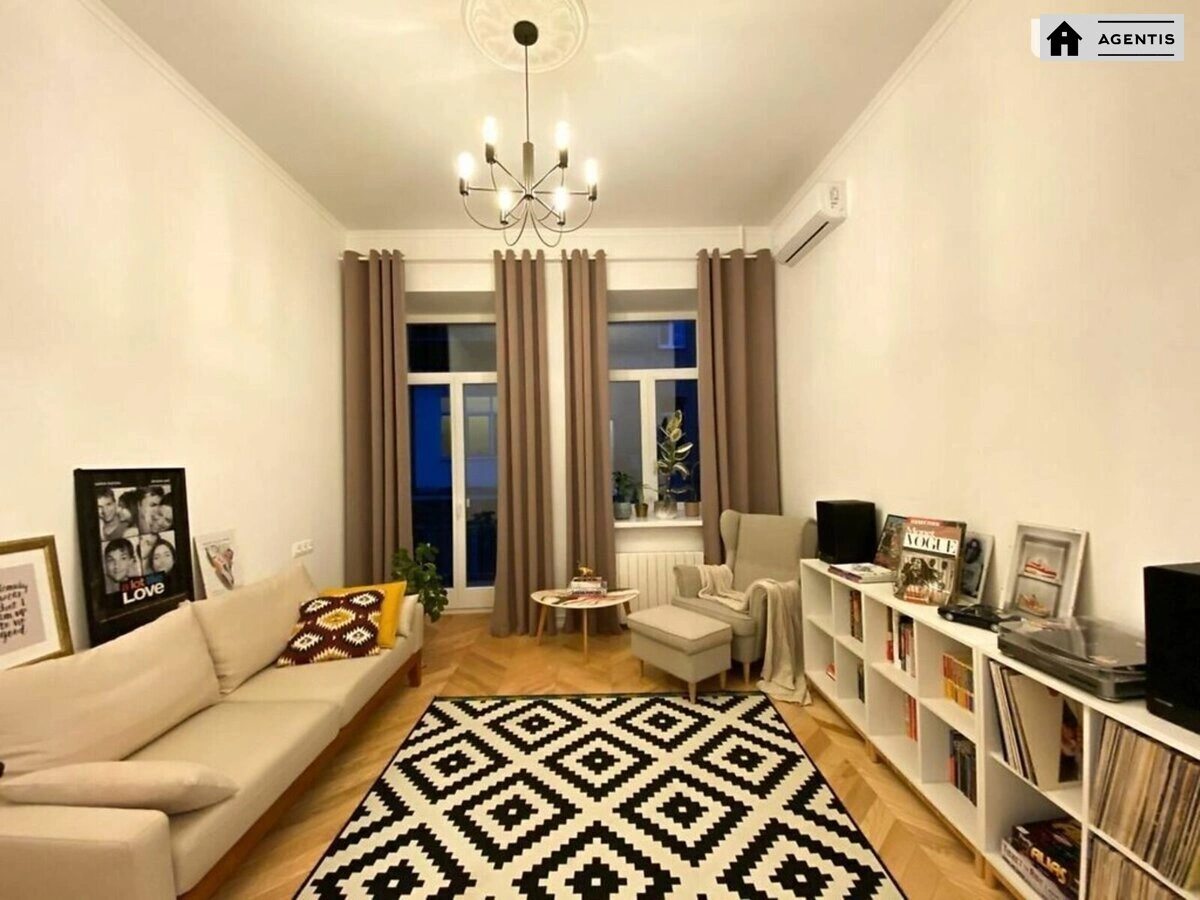 Здам квартиру. 3 rooms, 90 m², 3rd floor/6 floors. 5, Мала Житомирська 5, Київ. 