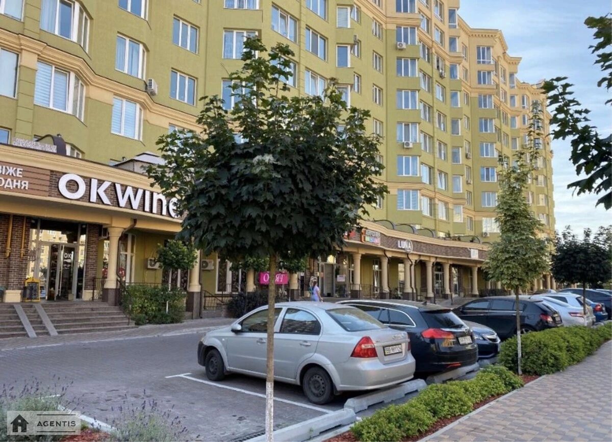 Apartment for rent. 1 room, 35 m², 6th floor/10 floors. 11, Lesi Ukrayinky , Sofiyivska Borshchahivka. 
