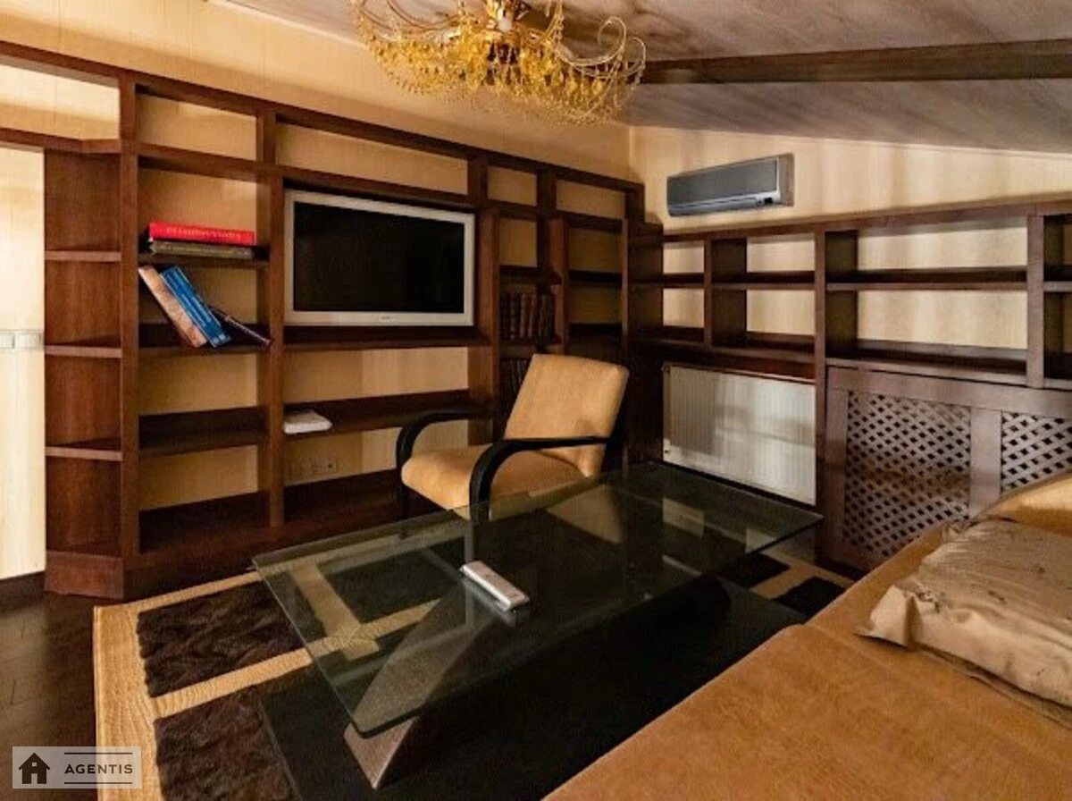 Apartment for rent. 4 rooms, 300 m², 24 floor/25 floors. 32, Yevhena Konovaltsya vul. Shchorsa, Kyiv. 