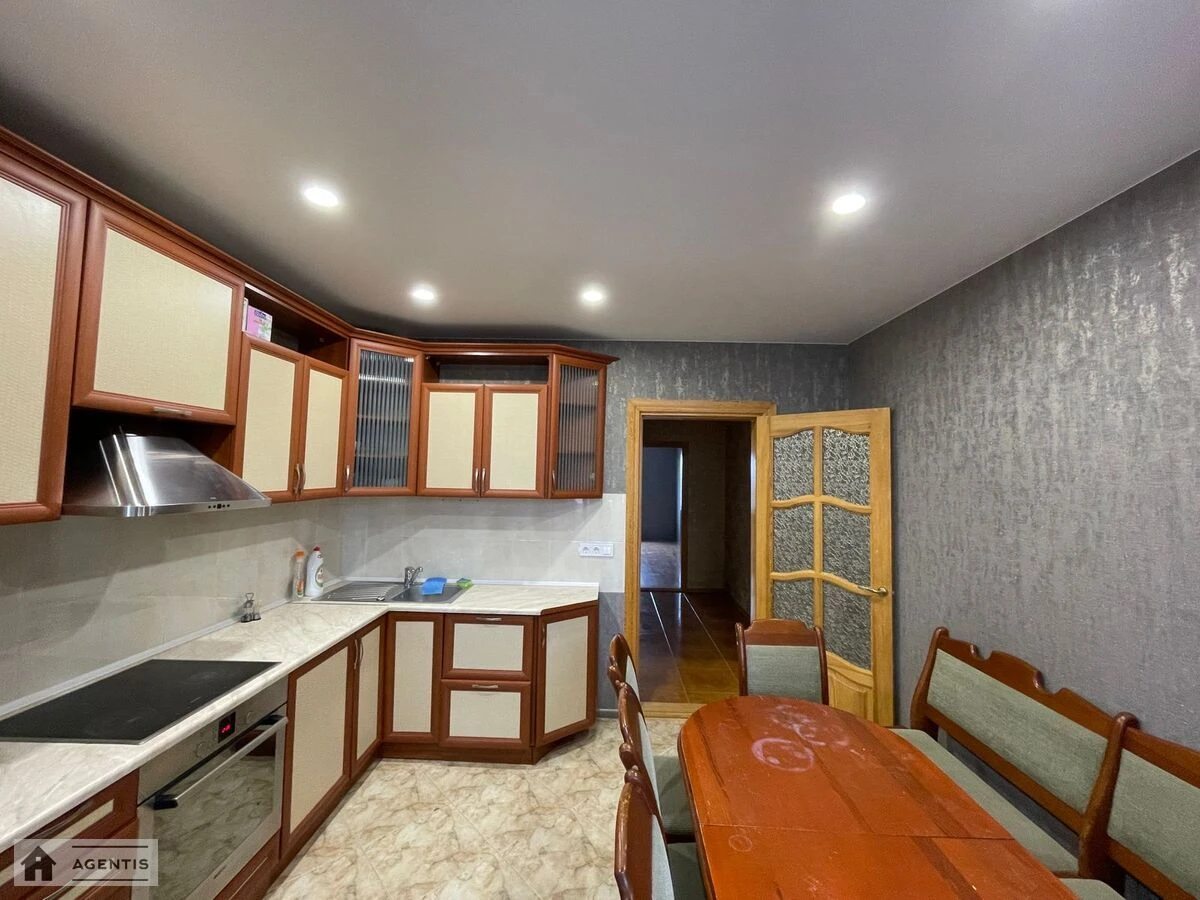Apartment for rent. 2 rooms, 64 m², 7th floor/16 floors. 28, Liskivska 28, Kyiv. 