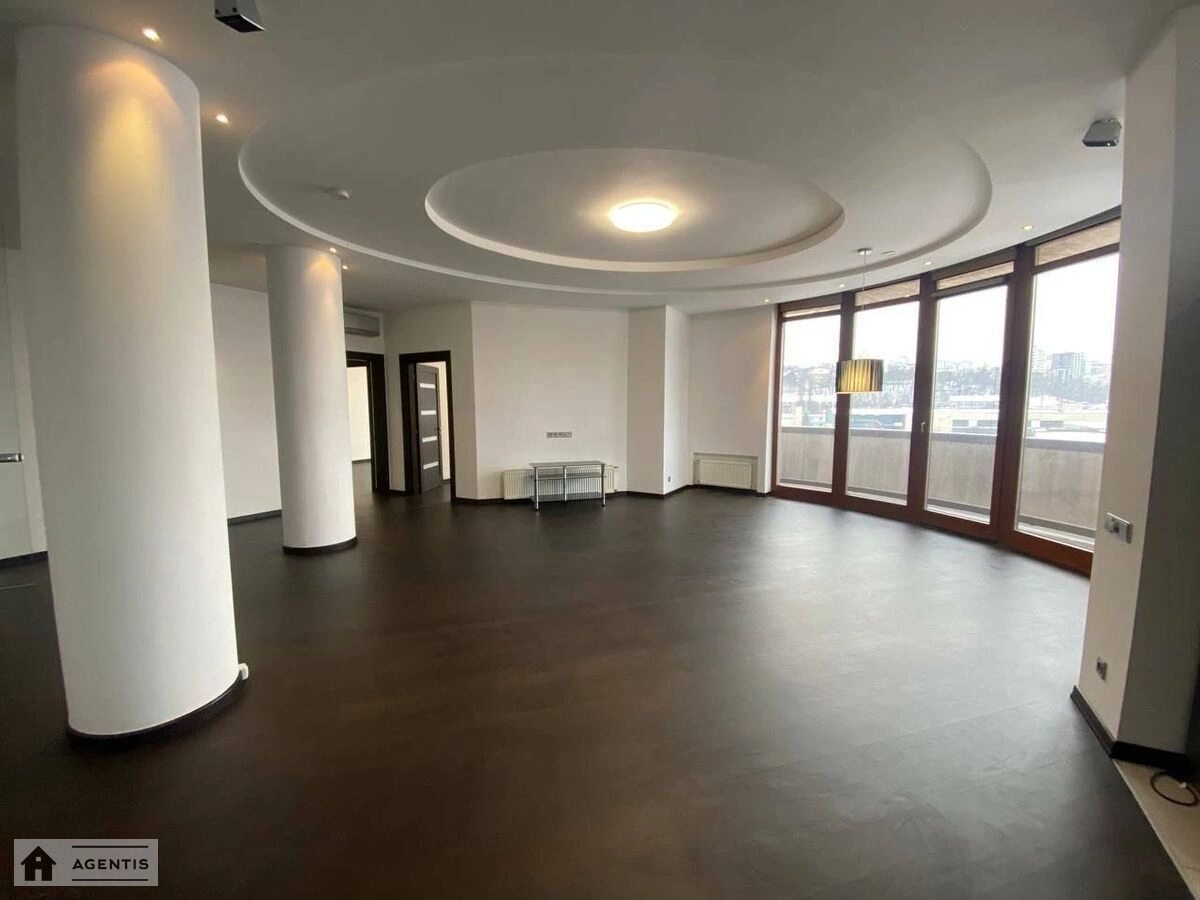 Apartment for rent. 4 rooms, 165 m², 3rd floor/17 floors. 59, Zhylyanska 59, Kyiv. 