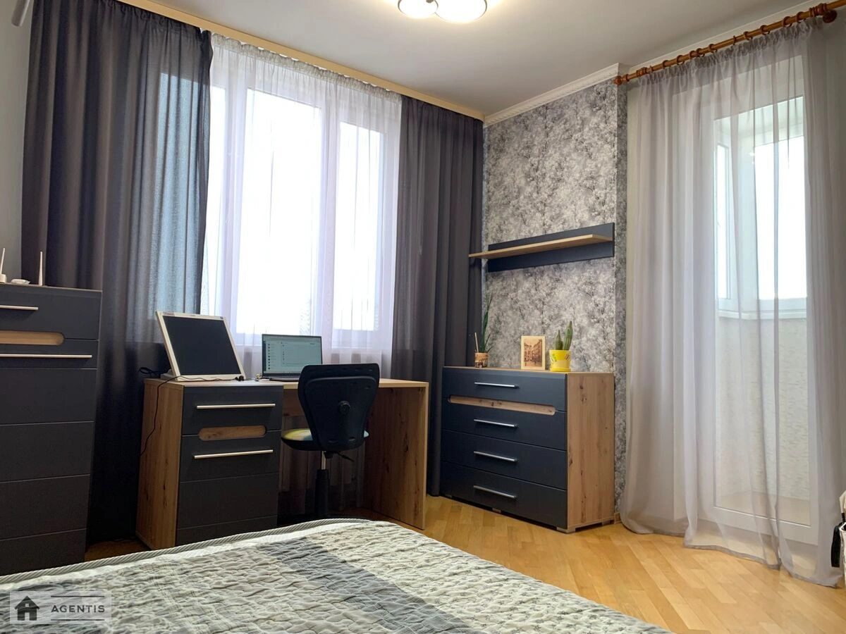Здам квартиру. 4 rooms, 144 m², 19 floor/24 floors. 1, Срібнокільська 1, Київ. 