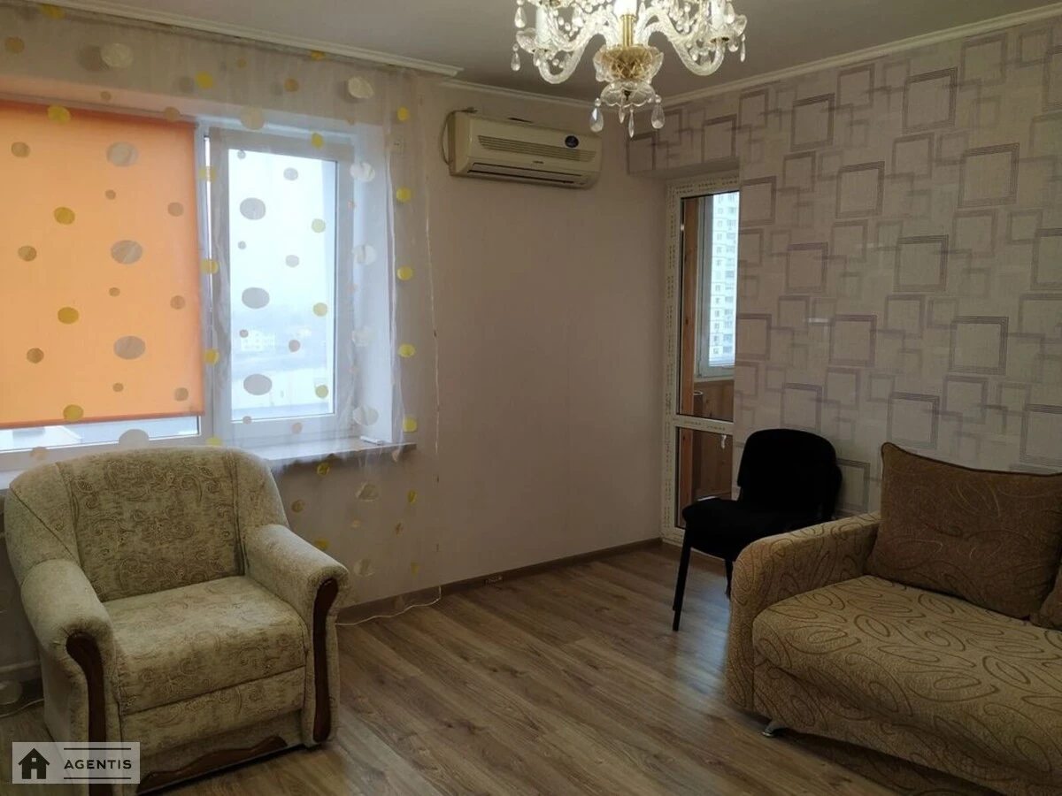 Apartment for rent. 2 rooms, 55 m², 8th floor/9 floors. 55, Rayduzhna 55, Kyiv. 