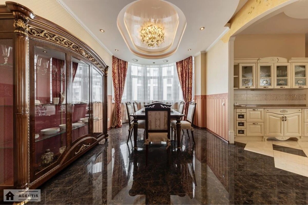 Сдам квартиру. 4 rooms, 170 m², 11 floor/14 floors. 10, Лютеранская 10, Киев. 