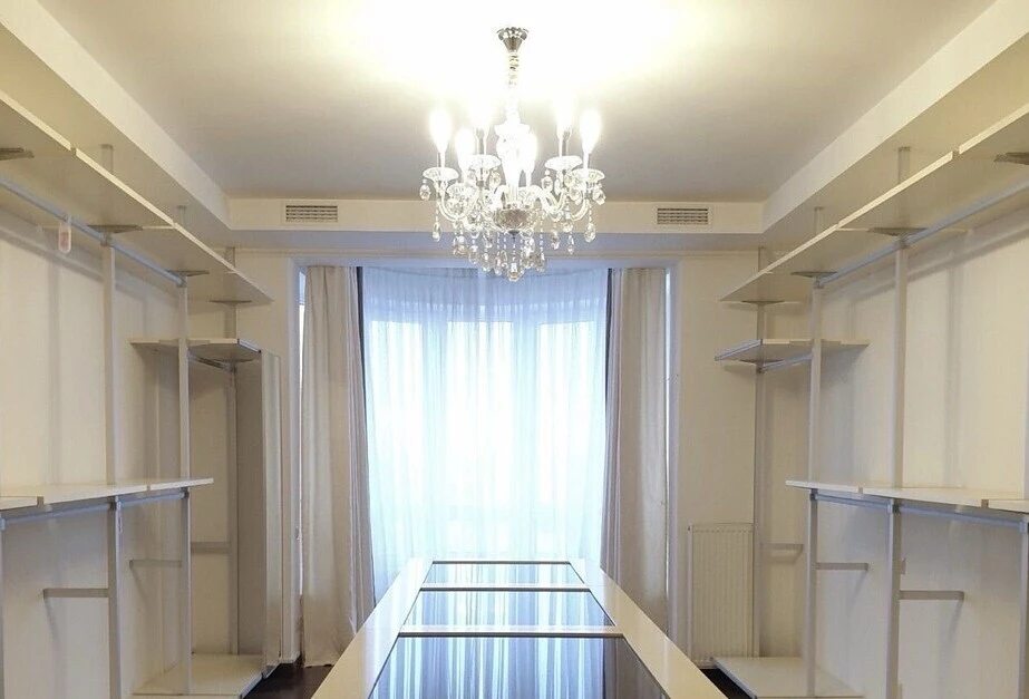 Сдам квартиру. 3 rooms, 218 m², 19 floor/23 floors. 18, Институтская 18, Киев. 