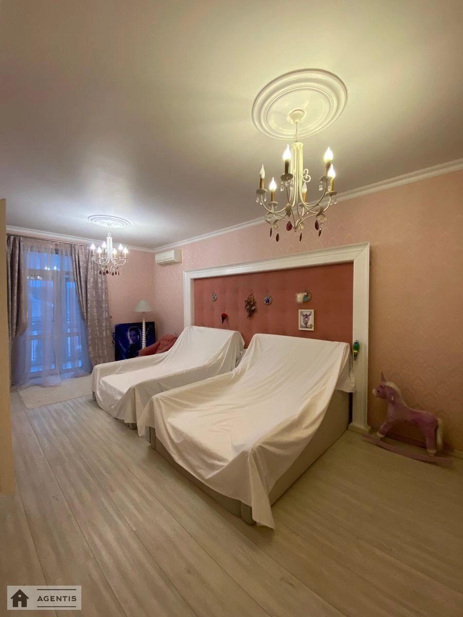 Apartment for rent. 5 rooms, 164 m², 6th floor/8 floors. 30, Schekavytcka 30, Kyiv. 
