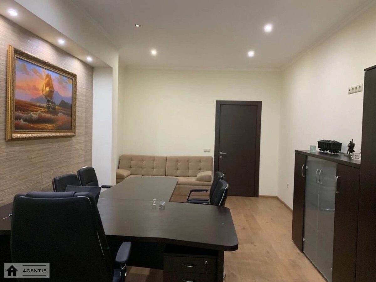Apartment for rent. 2 rooms, 119 m², 8th floor/24 floors. 121, Saksaganskogo 121, Kyiv. 