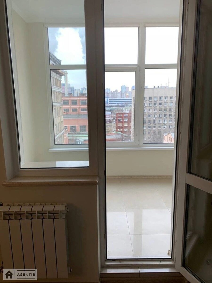 Сдам квартиру. 2 rooms, 119 m², 8th floor/24 floors. 121, Саксаганского 121, Киев. 