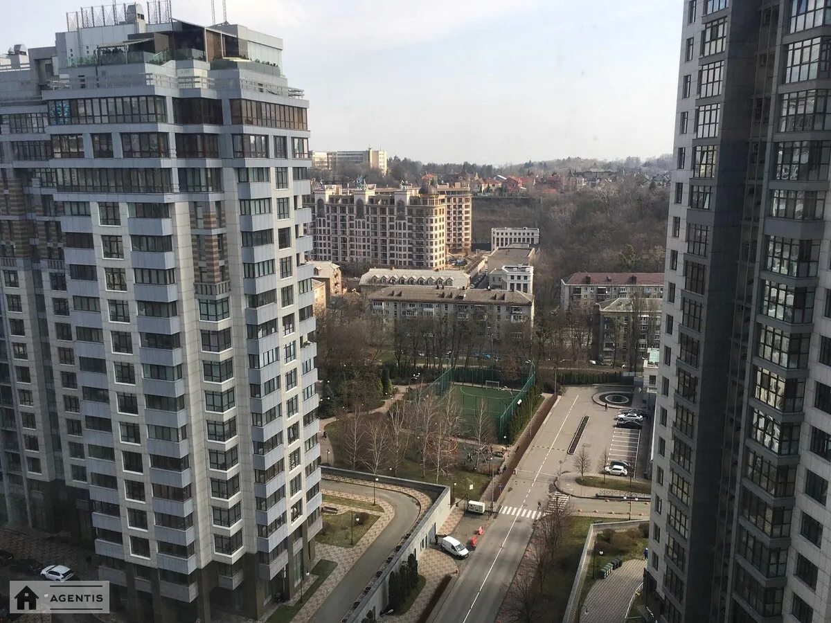 Apartment for rent. 2 rooms, 55 m², 15 floor/25 floors. 16, Andriya Verkhohlyada vul. Mykhayla Drahomirova, Kyiv. 