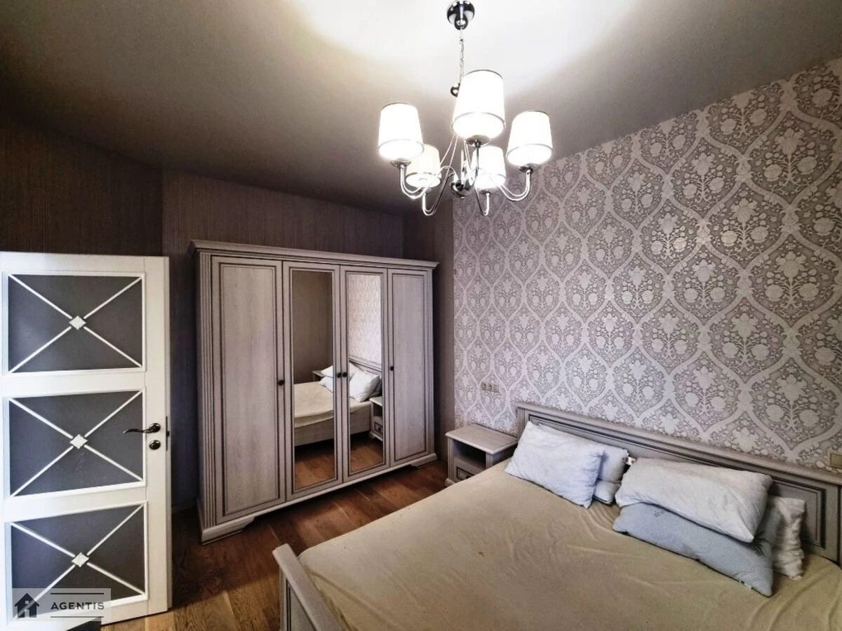 Apartment for rent. 3 rooms, 100 m², 11 floor/47 floors. 7, Klovskiy 7, Kyiv. 