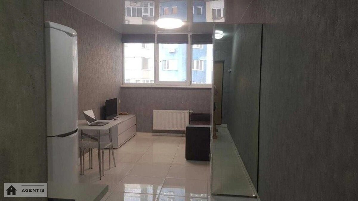Здам квартиру. 1 room, 29 m², 7th floor/7 floors. 19, Харківське 19, Київ. 