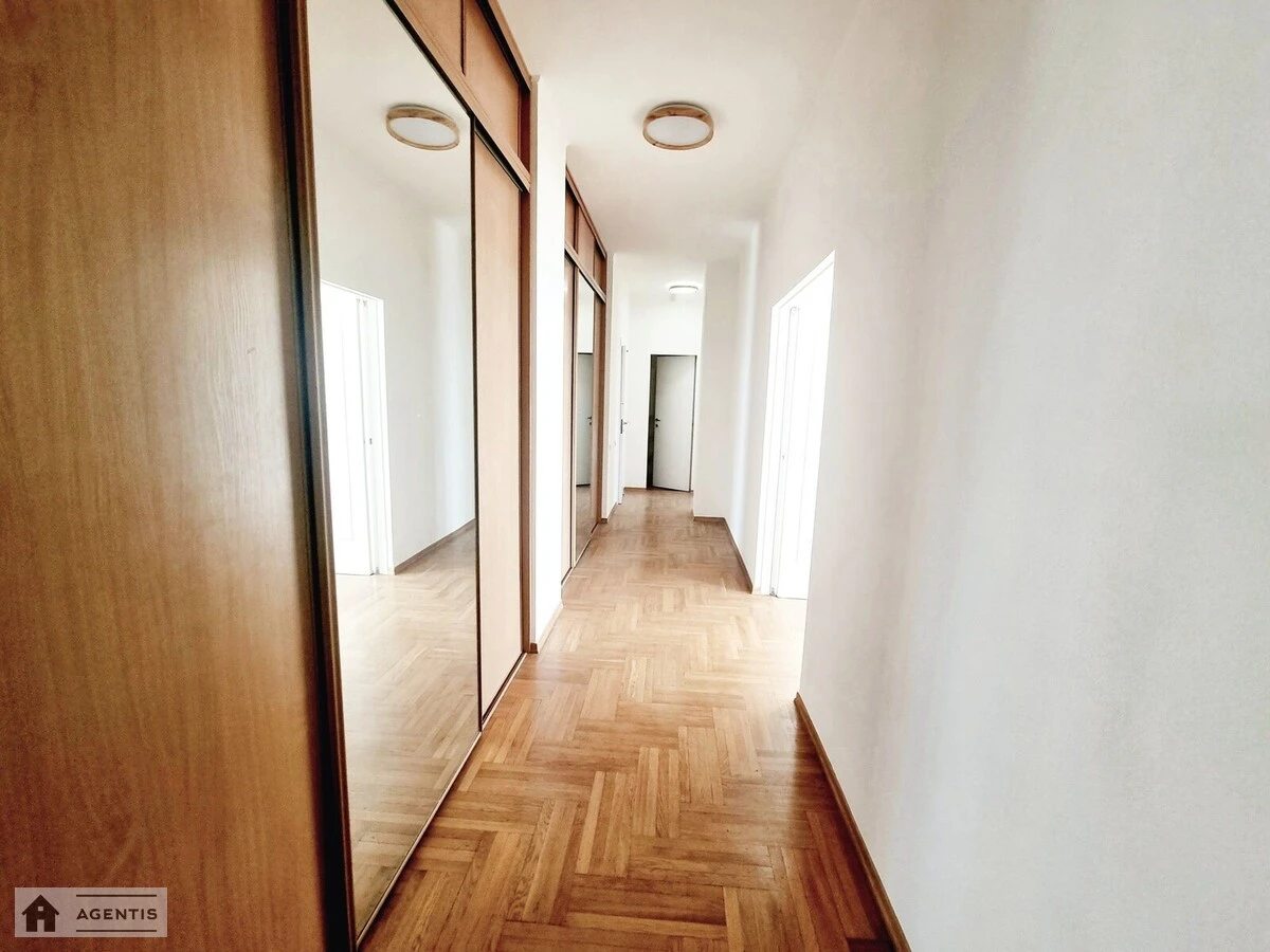Apartment for rent. 5 rooms, 290 m², 23 floor/24 floors. 5, Klovskiy 5, Kyiv. 