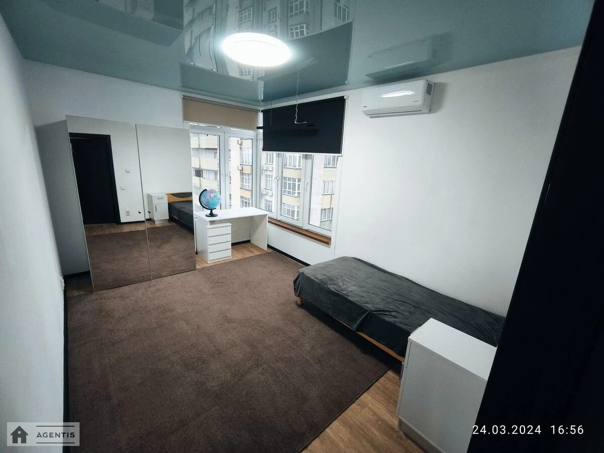 Apartment for rent. 3 rooms, 100 m², 15 floor/26 floors. Valeriya Lobanovskoho prosp. Chervonozoryanyy, Kyiv. 
