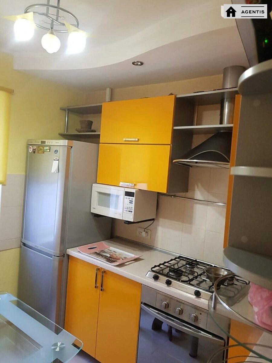 Apartment for rent. 1 room, 36 m², 5th floor/9 floors. 8, Zholudyeva 8, Kyiv. 