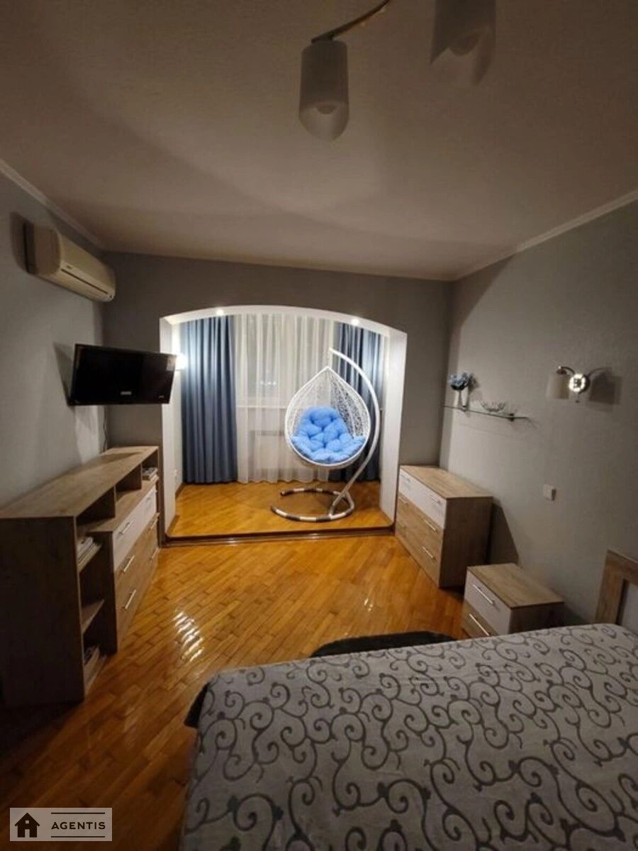 Здам квартиру. 2 rooms, 82 m², 6th floor/16 floors. 11, Бориса Гмирі вул., Київ. 
