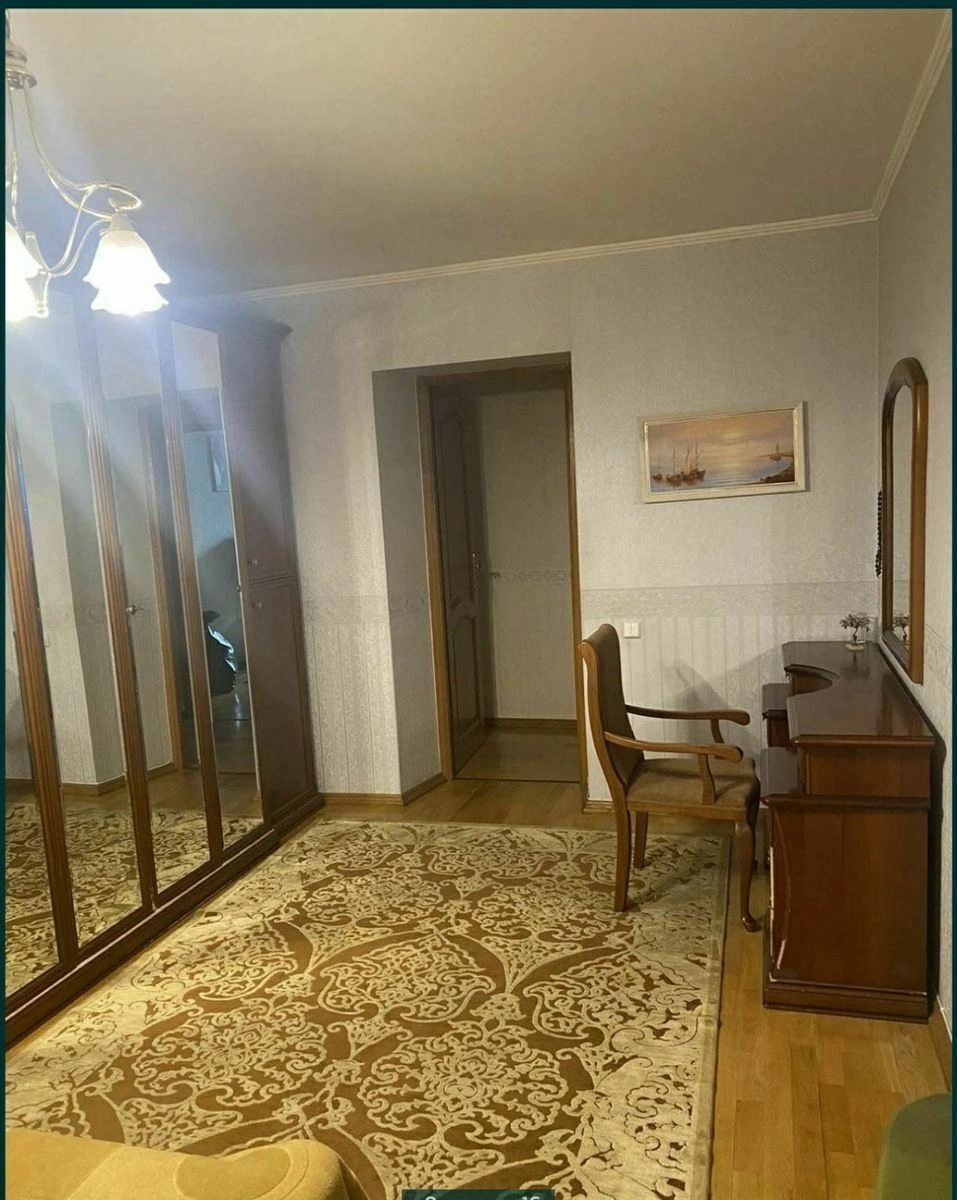 Apartment for rent. 2 rooms, 75 m², 7th floor/12 floors. 14, Oleksandra Dovzhenka vul., Kyiv. 