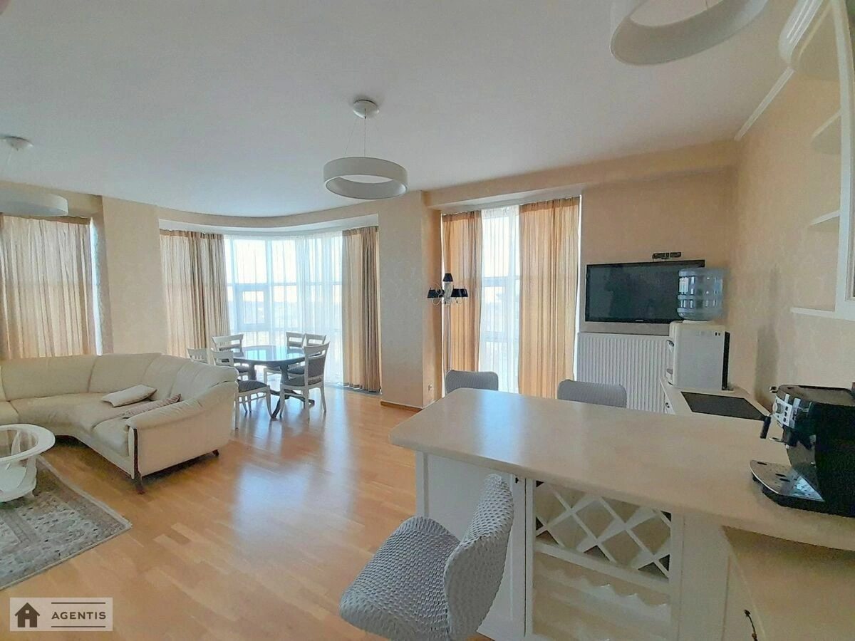 Apartment for rent. 4 rooms, 150 m², 23 floor/25 floors. 59, Zvirynetcka 59, Kyiv. 