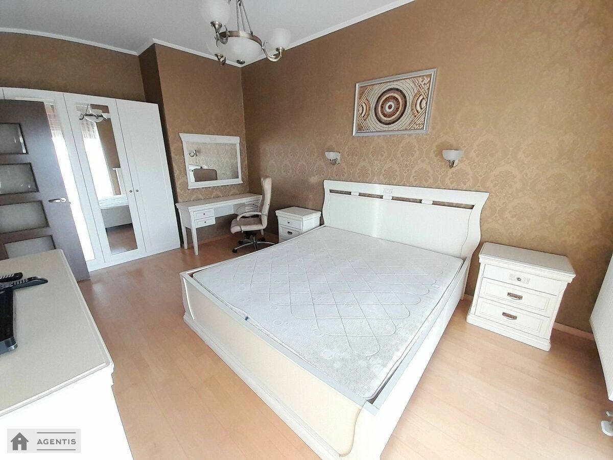 Apartment for rent. 4 rooms, 150 m², 23 floor/25 floors. 59, Zvirynetcka 59, Kyiv. 
