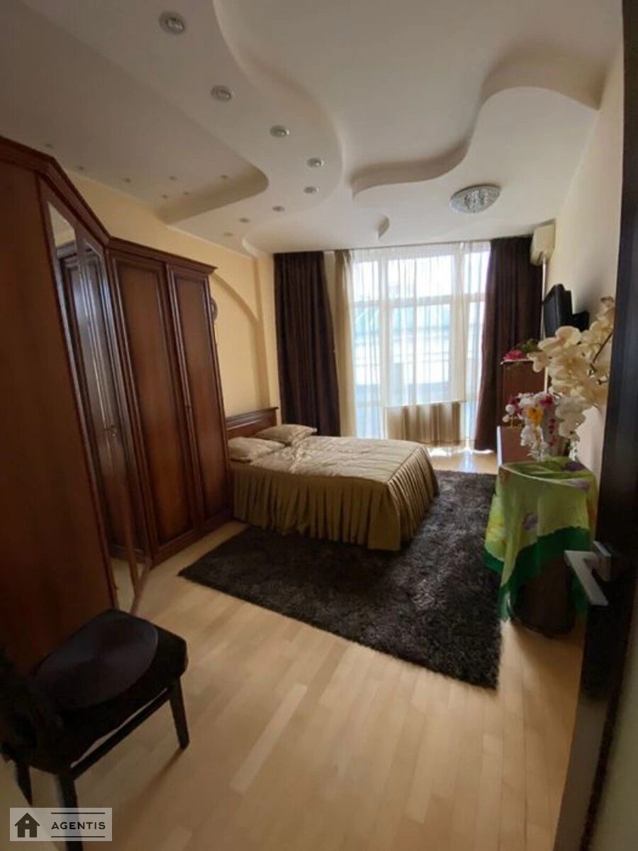Apartment for rent. 3 rooms, 102 m², 3rd floor/20 floors. 8, Volodymyra Ivasyuka prosp. Heroyiv Stalinhrada, Kyiv. 