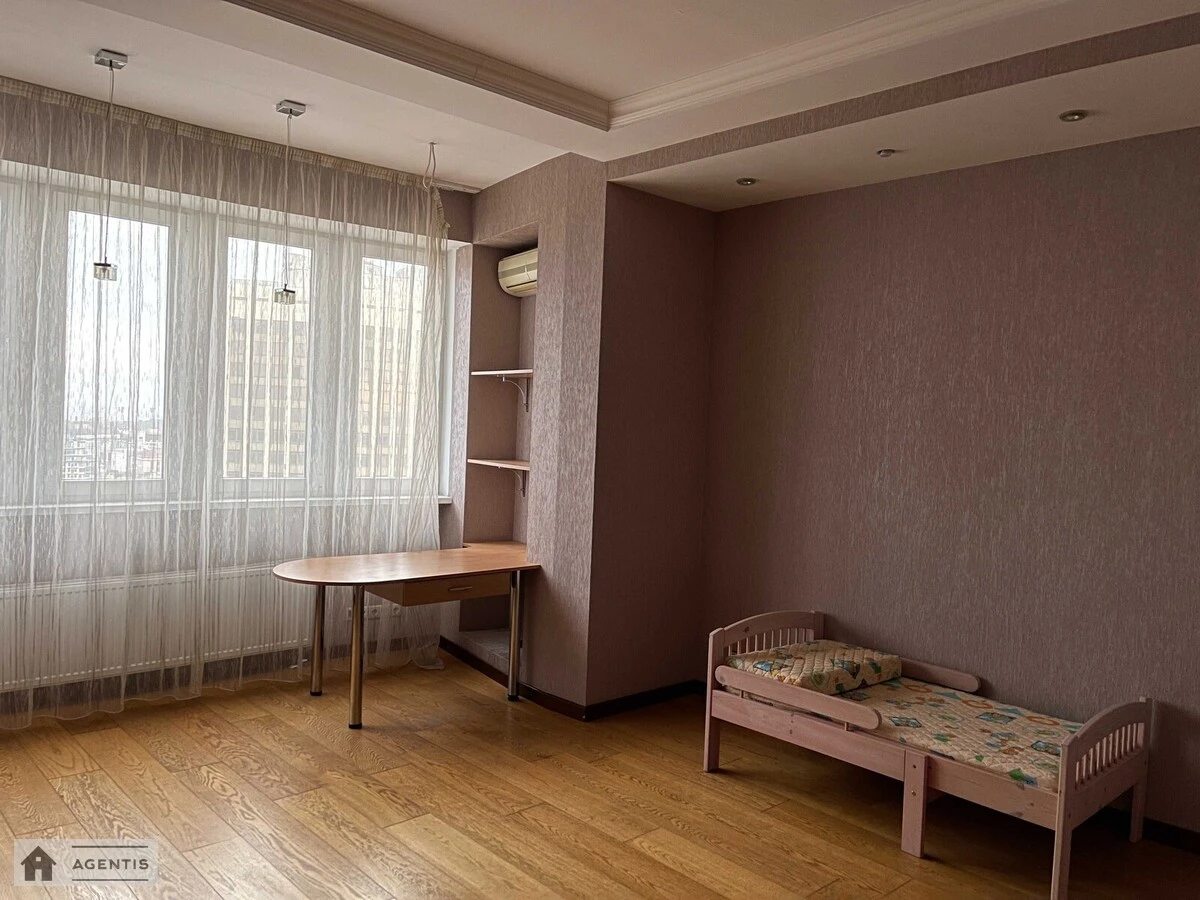 Сдам квартиру. 5 rooms, 300 m², 21 floor/22 floors. 6, Нестеровский 6, Киев. 