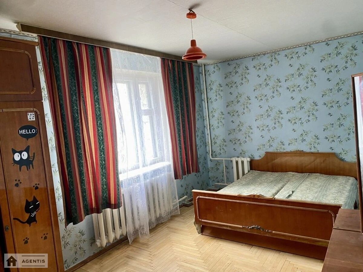 Здам квартиру. 4 rooms, 95 m², 7th floor/16 floors. 27, Симиренка 27, Київ. 