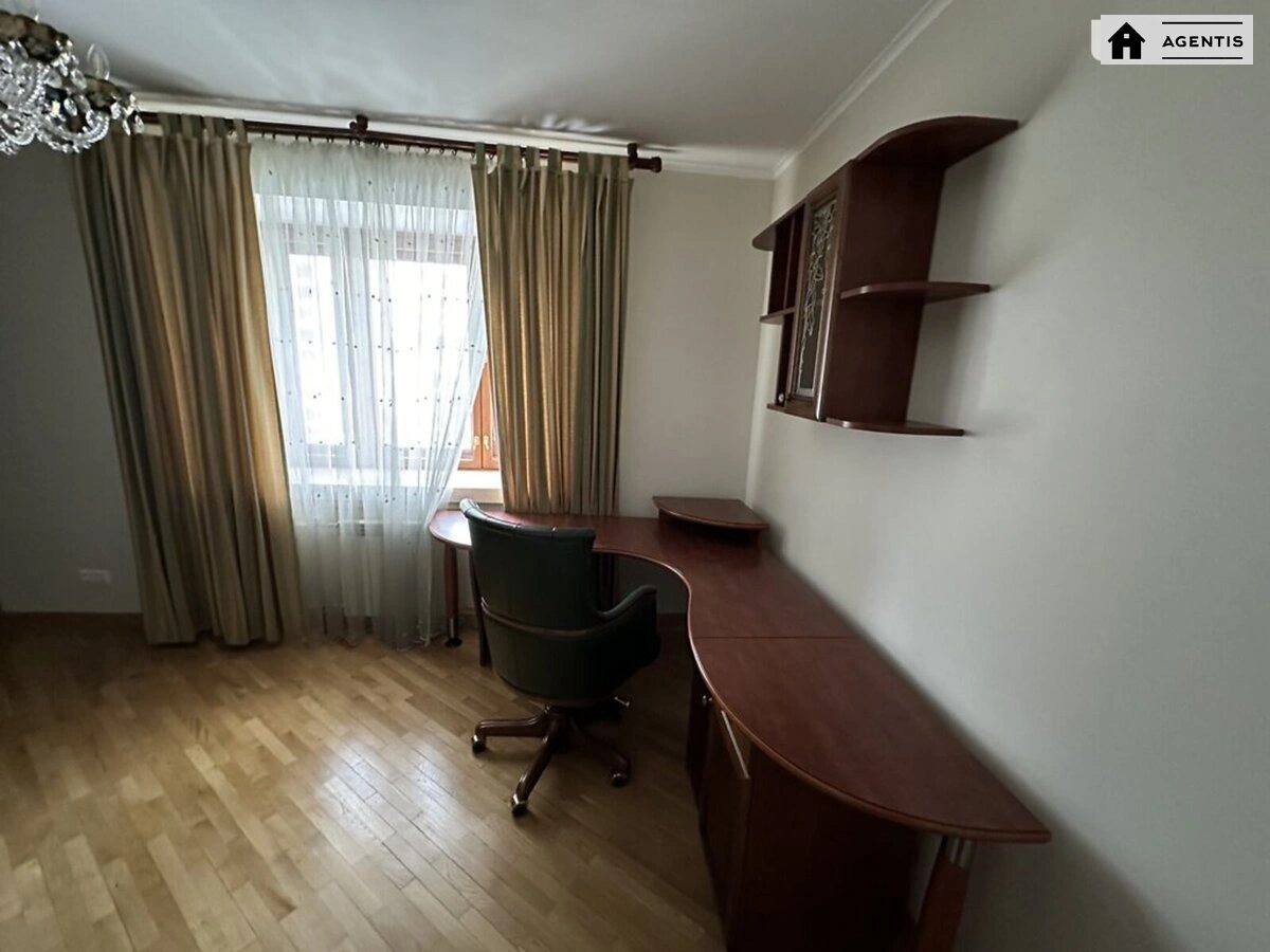 Здам квартиру. 3 rooms, 91 m², 6th floor/16 floors. 11, Вишняківська 11, Київ. 