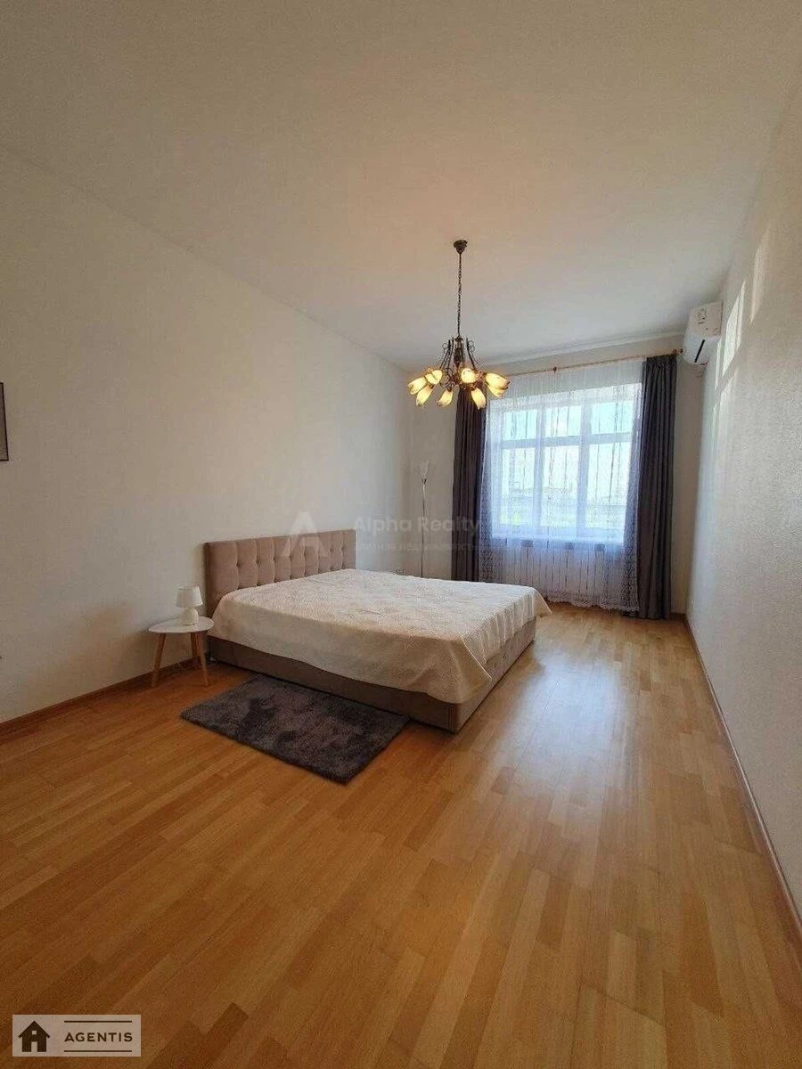 Apartment for rent. 3 rooms, 120 m², 4th floor/8 floors. 2, Lysenka 2, Kyiv. 