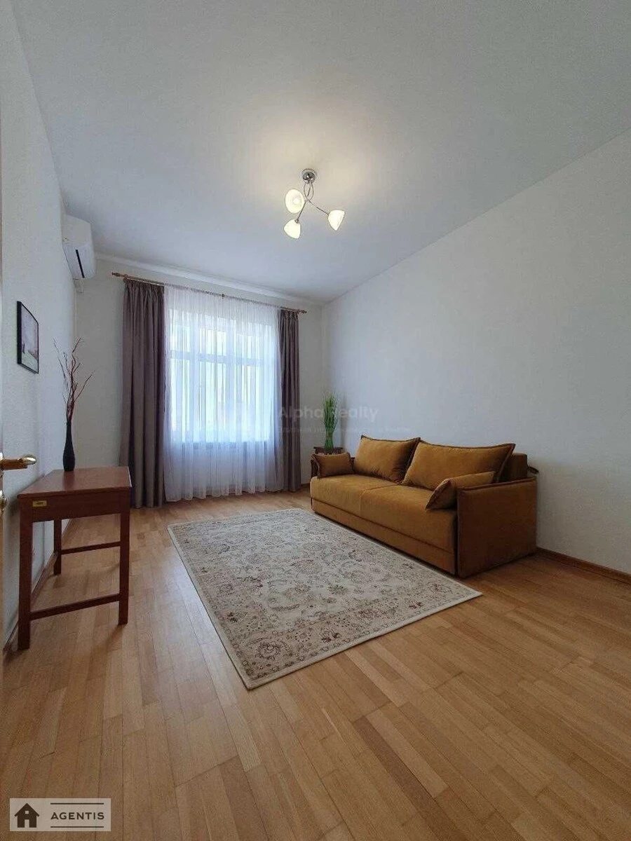 Apartment for rent. 3 rooms, 120 m², 4th floor/8 floors. 2, Lysenka 2, Kyiv. 