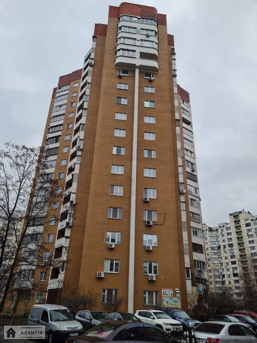 Здам квартиру. 2 rooms, 70 m², 6th floor/16 floors. 11, Вишняківська 11, Київ. 