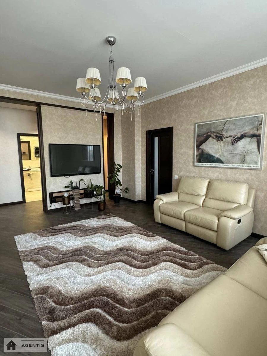 Apartment for rent. 2 rooms, 80 m², 17 floor/17 floors. 9, Andriya Verkhohlyada vul. Mykhayla Drahomirova, Kyiv. 