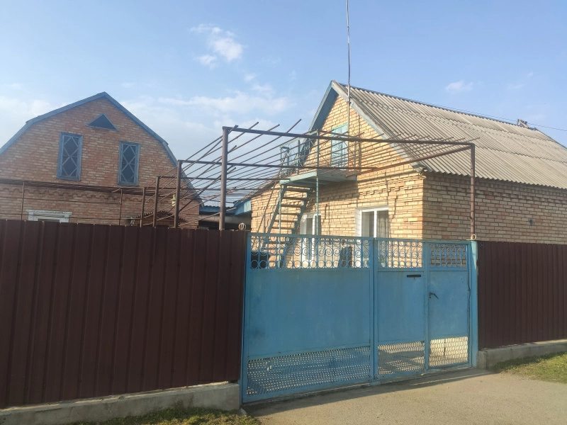 House for sale. 6 rooms, 100 m², 1 floor. Molodezhnaya, Nikopol. 