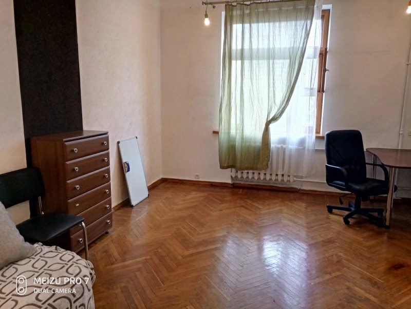 Здам квартиру. 1 room, 42 m², 5th floor/5 floors. 3, Новодарницька 3, Київ. 