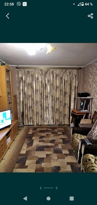 Продаж квартири. 2 rooms, 44 m², 1st floor/5 floors. Запорожская, Дніпродзержинськ. 
